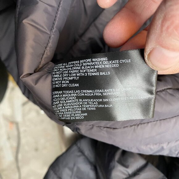 Gerry Mens Puffer Jacket XL Black Quilted With Zip Pockets & High Collar - Picture 7 of 9